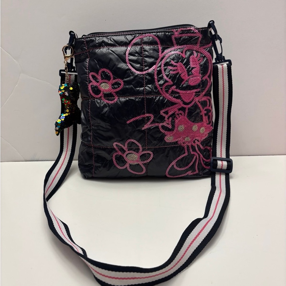 Vintage Y2K 2000s Disney Parks Quilted  Minnie Mouse Crossbody Purse
10” x 12”